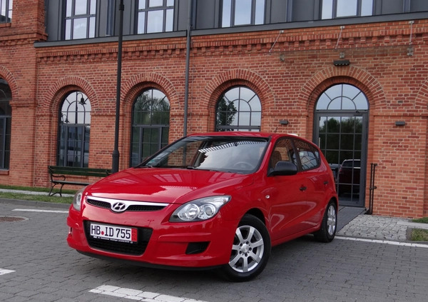 Hyundai I30 cena 15500 przebieg: 192249, rok produkcji 2010 z Łódź małe 781